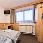 Goscinne Kornelia- Jacuzzi, Sauna ! *