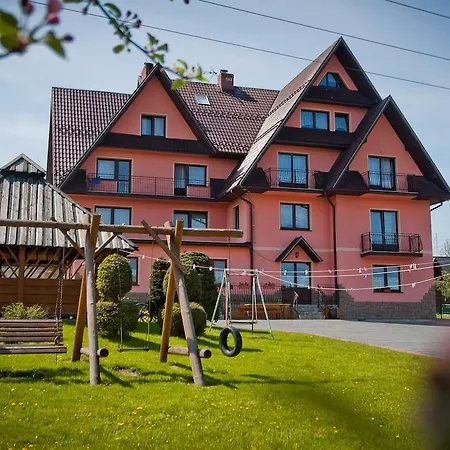 Goscinne Kornelia- Jacuzzi, Sauna ! Δωμάτια σε οικογενειακή κατοικία